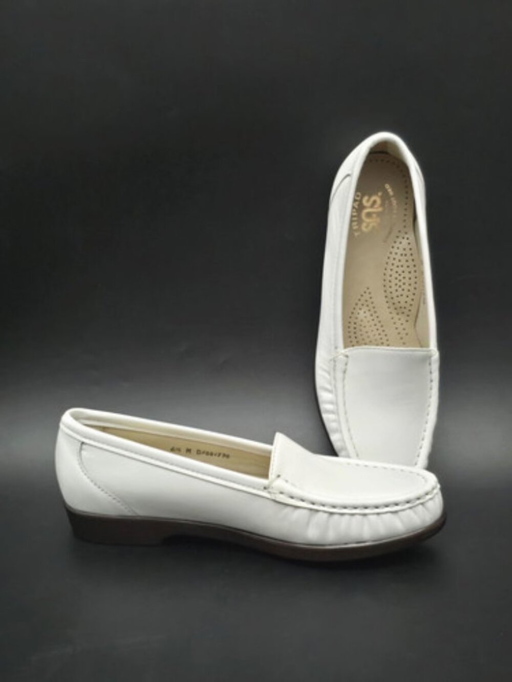 SAS Simplify Tripad Comfort Slip-on White Loafer Shoes Women's Size 6.5M